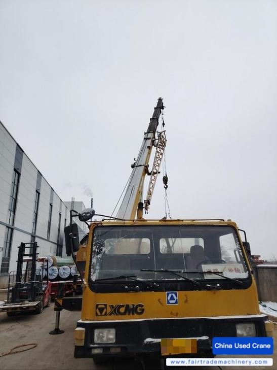 Buy XCMG QY20G Used Crane / 1